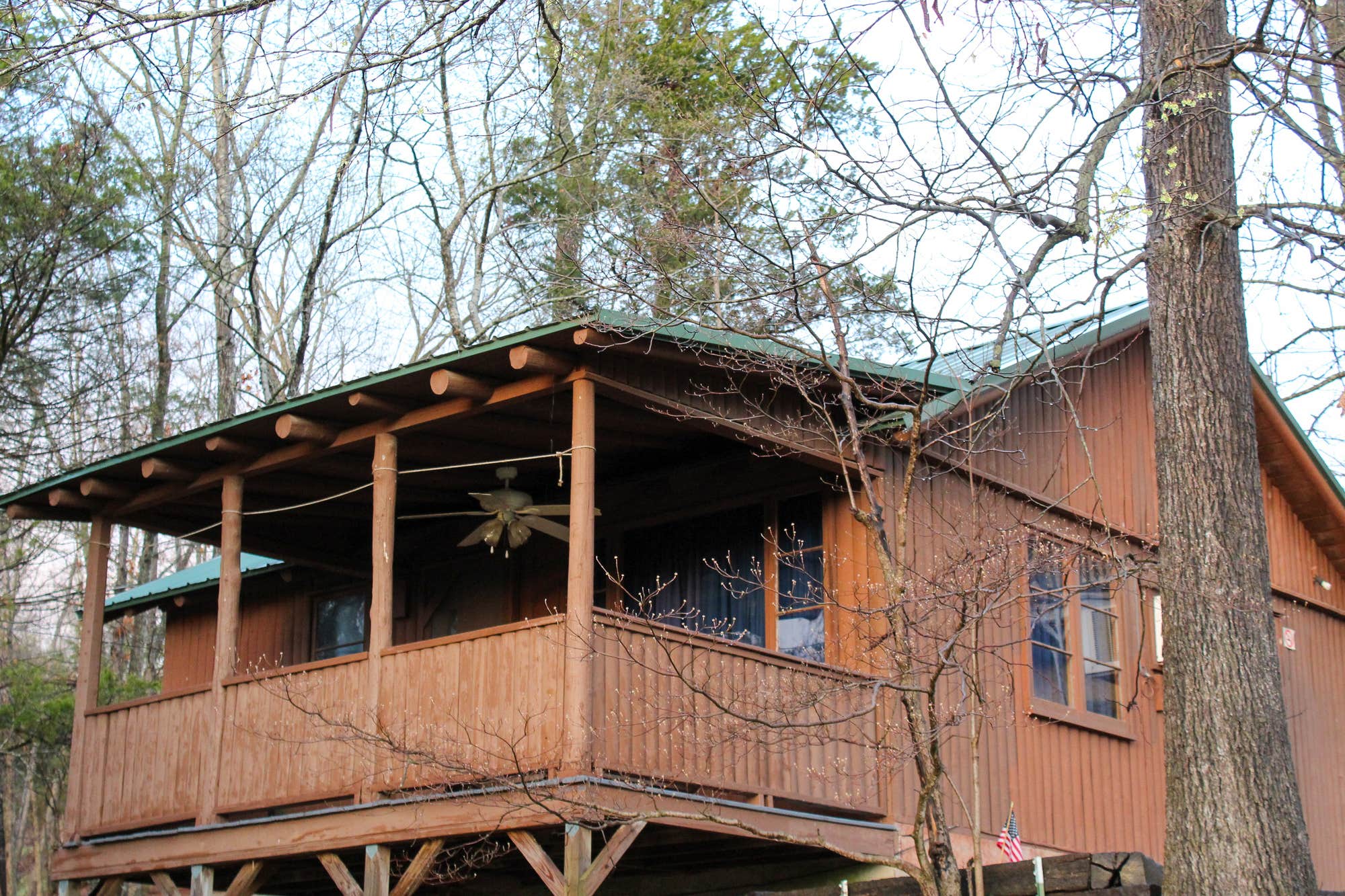 Camper submitted image from Eminence Cottages and Camp - 1
