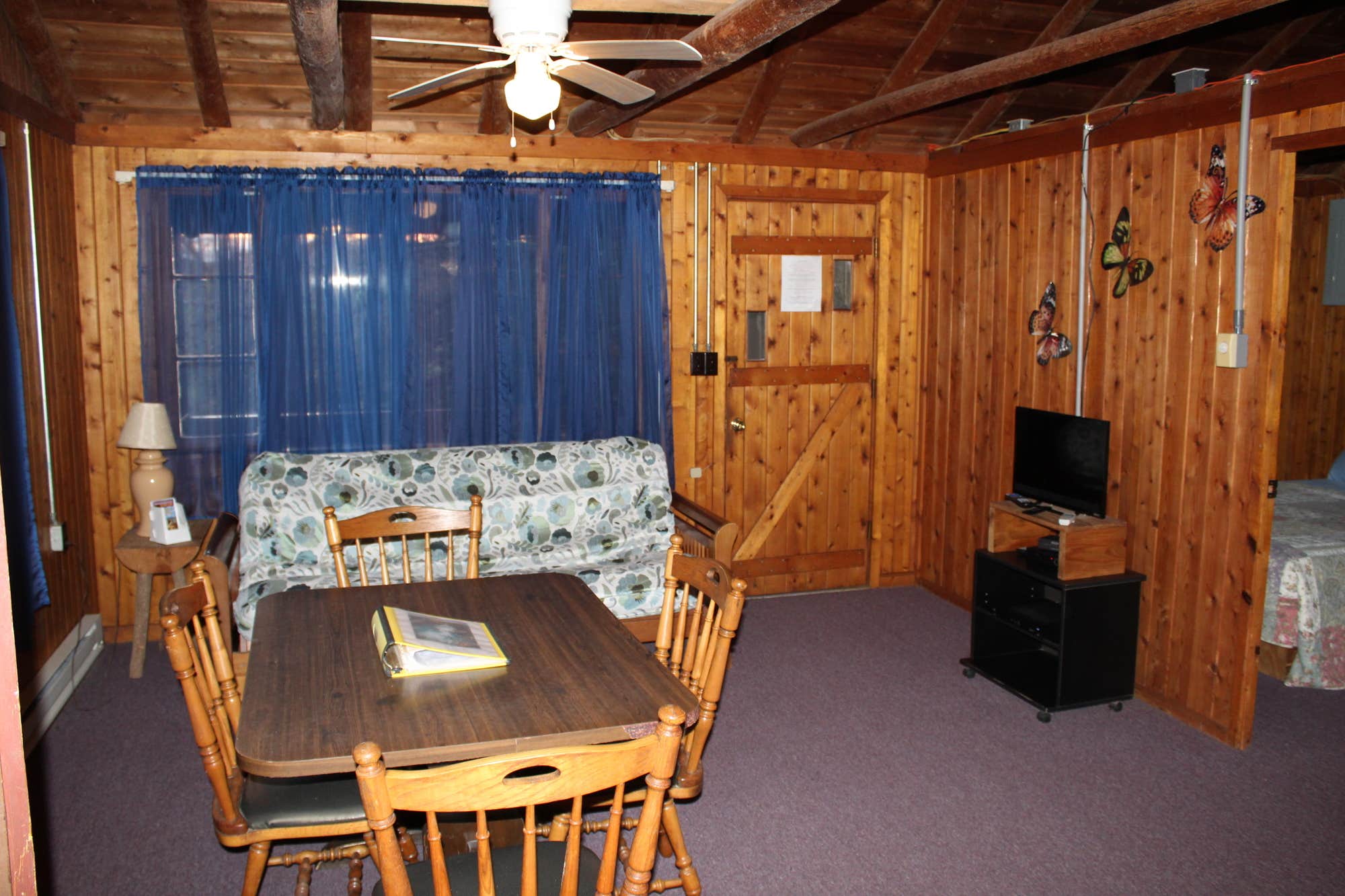 Camper submitted image from Eminence Cottages and Camp - 2