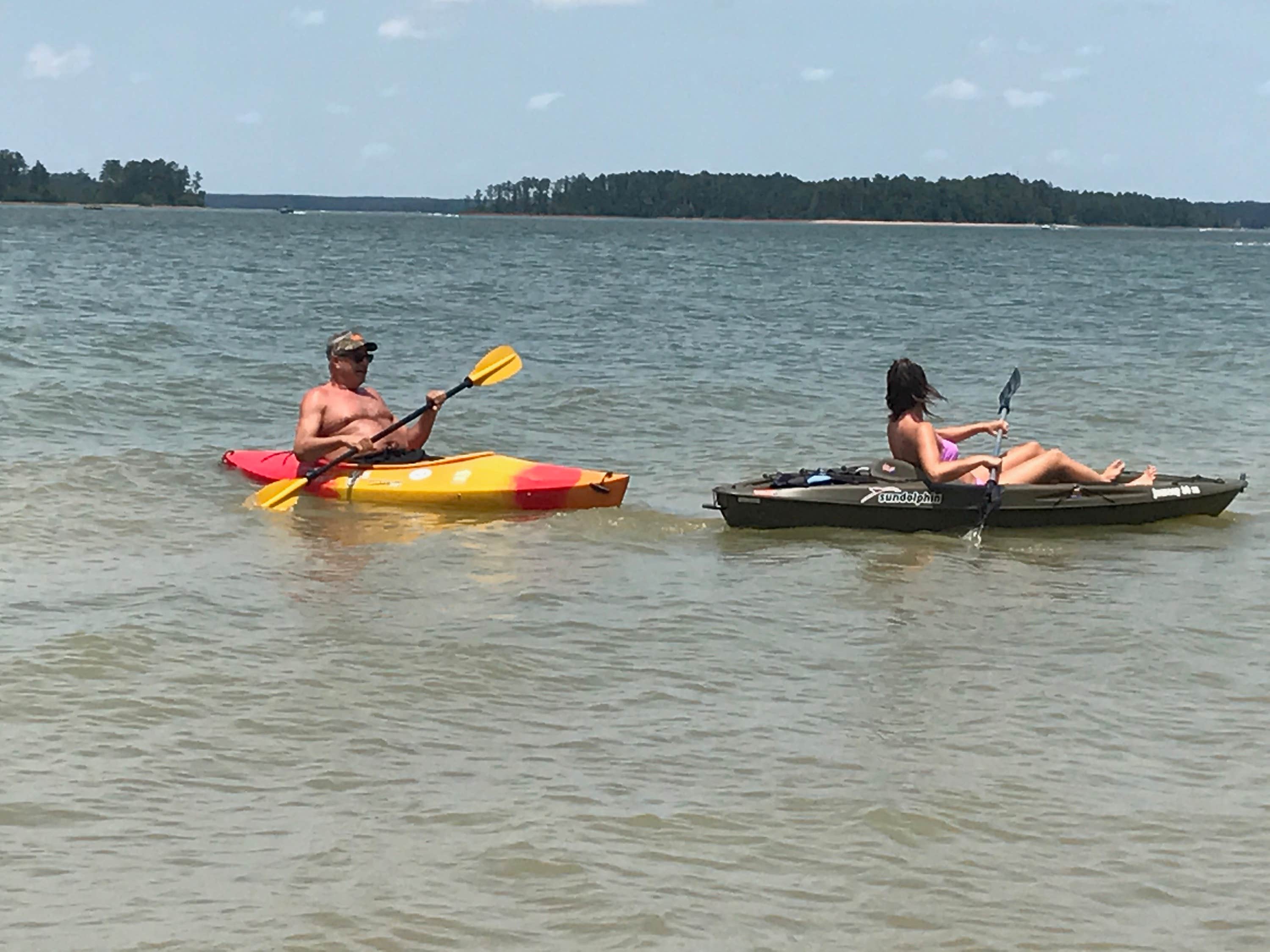 Easy kayaking 