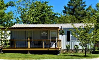 Camping near Pittsburg Area Campground — Pomme de Terre State Park: Sidetrack RV Park, Wheatland, Missouri