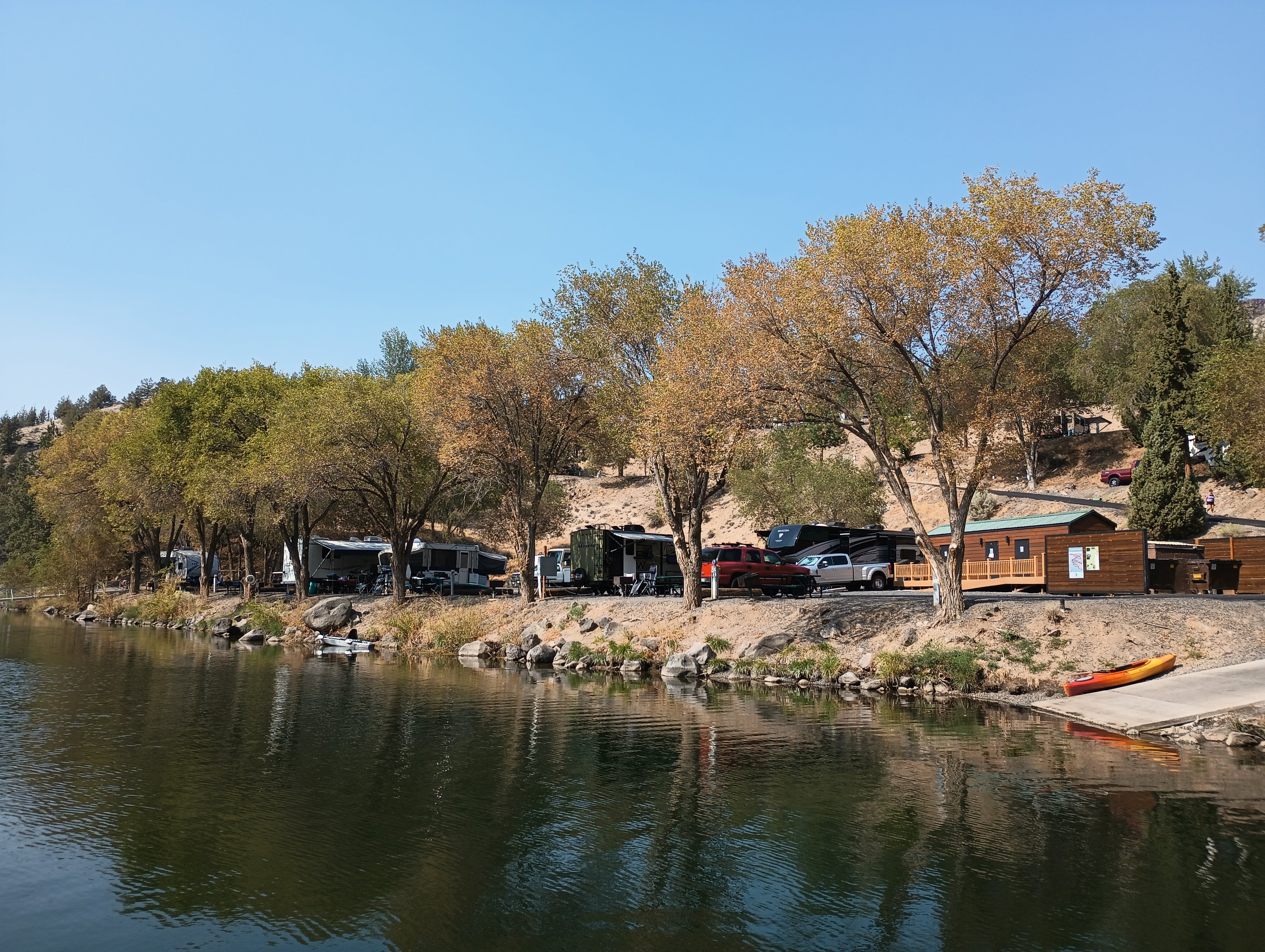 Camper submitted image from Lake Simtustus RV Park - 5