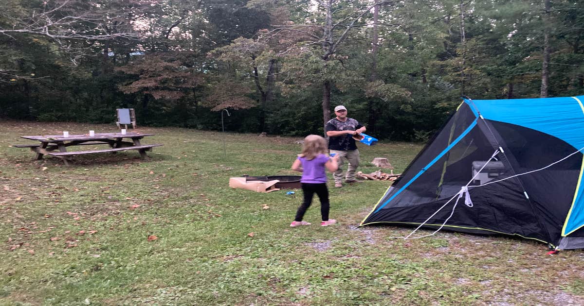 Lake Robertson Camping Lexington, VA