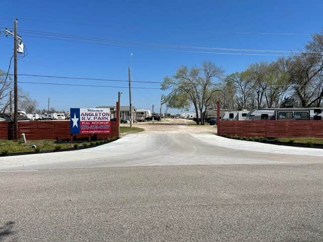 Camping near Austin Bayou Golf Course and RV Park: Angleton RV Park &amp; Resort, Angleton, Texas