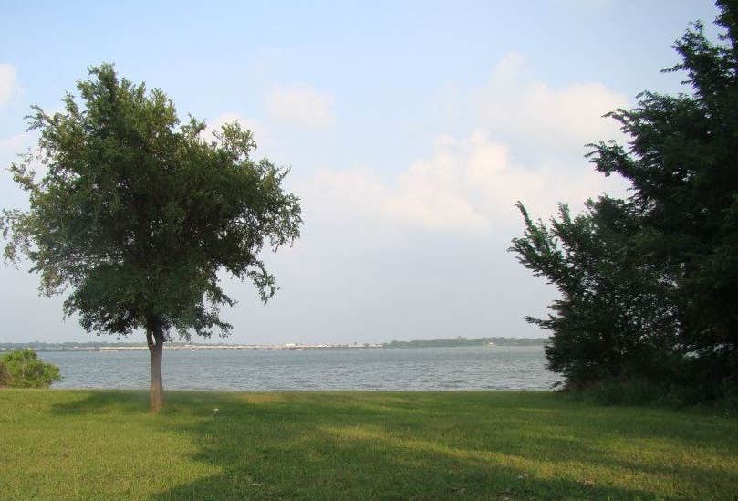 Camper submitted image from Hickory Creek - Lewisville Lake - 2