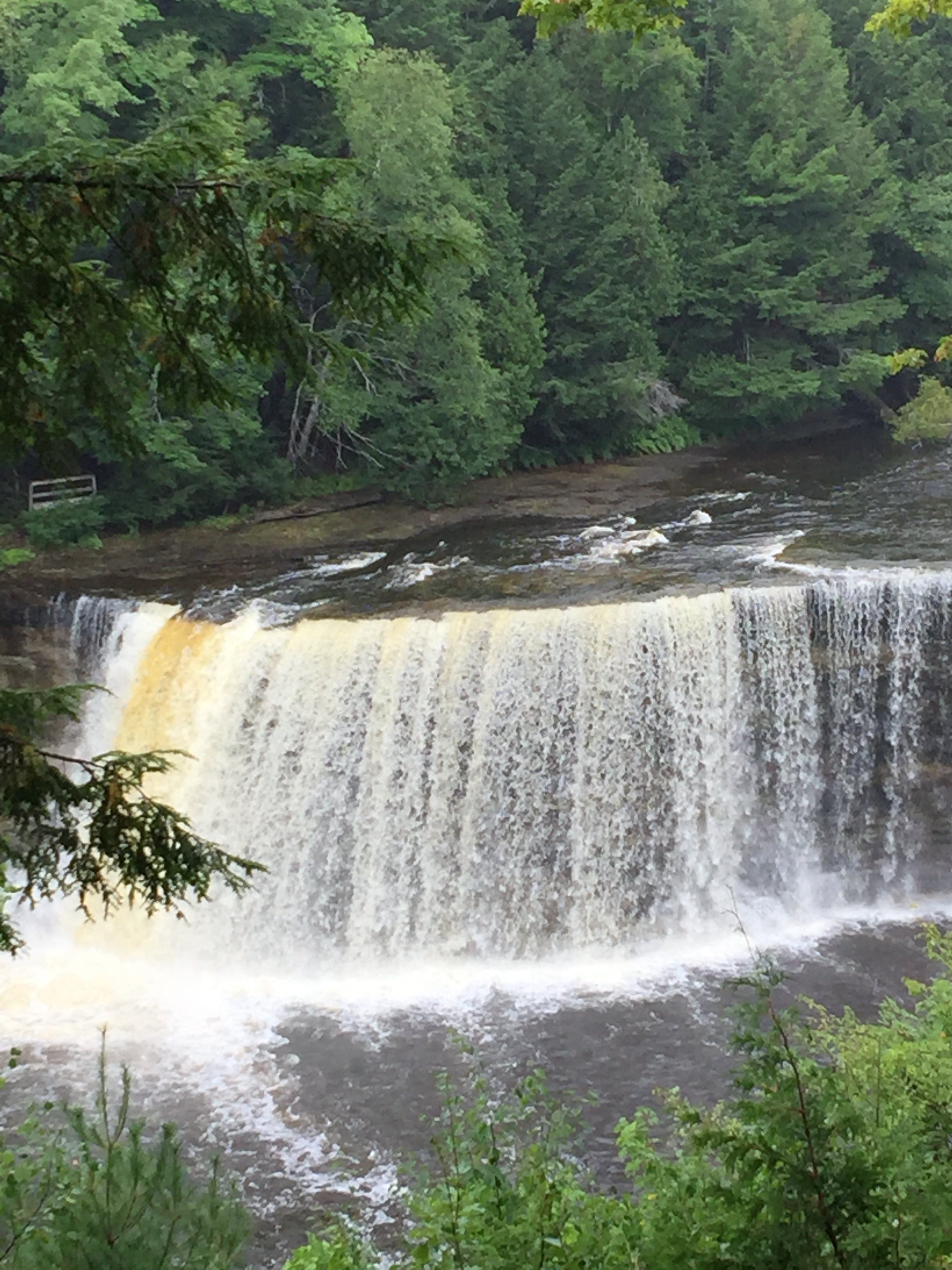 A short drive to the Falls