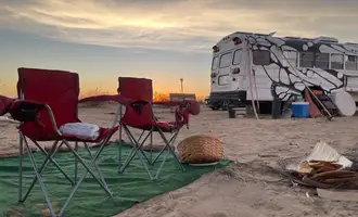 Camping near Sojourn Stays: Desert Yurt Retreat: Starry Night Skoolie Glampsite, Llano, California