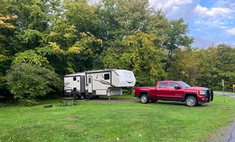 Camping near Quiet Valley: Darien Lakes State Park Campground, Darien Center, New York