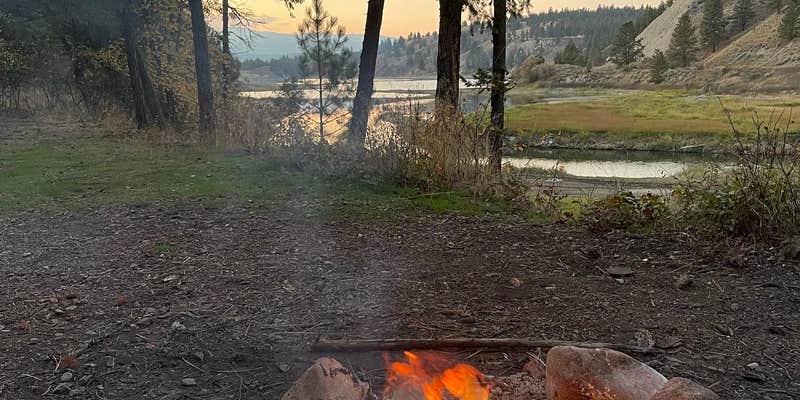 Camper submitted image from Tobacco River Campground