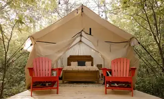 Camping near Highland Ridge - Eau Galle Reservoir: Red Cedar Glamping, Menomonie, Wisconsin