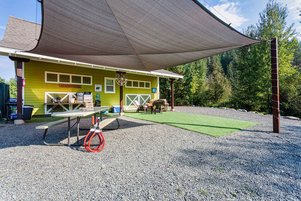 Kristiina M.'s photo of tent camping at Whistle Post Inn near Okanogan-Wenatchee National Forest