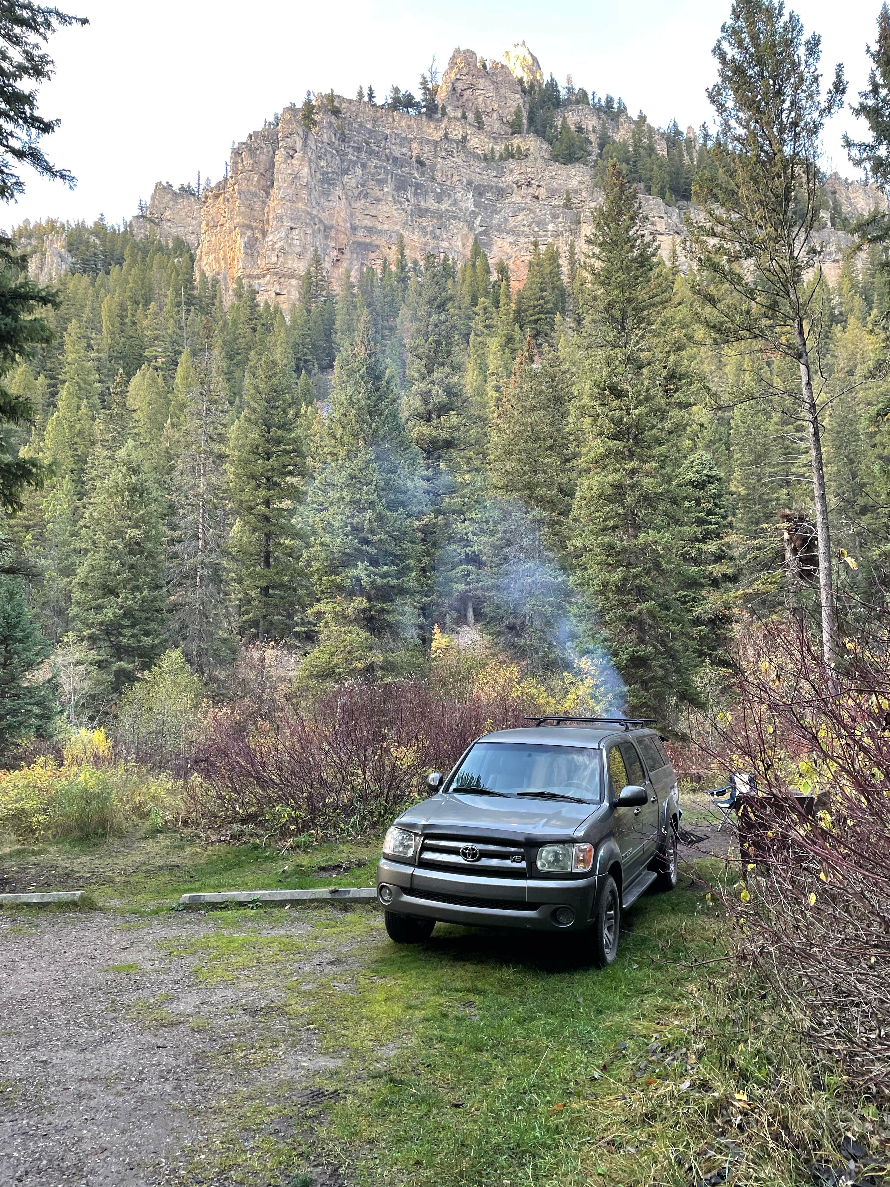 Escape To Montana’s Wild Side: Vigilante Campground’s Untamed Beauty