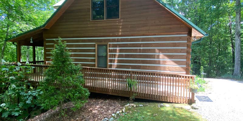 Camper submitted image from Carolina Moon Cabin