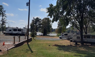 Camping near Sunset Farm Treehouses: Gold Creek Landing RV Park, Mayflower, Arkansas