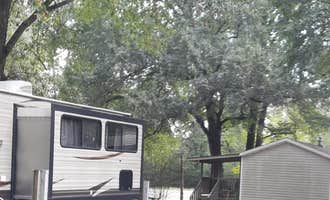 Camping near Maumelle Park: Brannon RV Park, Mayflower, Arkansas