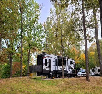 Camper-submitted photo from COE Greers Ferry Lake Old Highway 25 Campground
