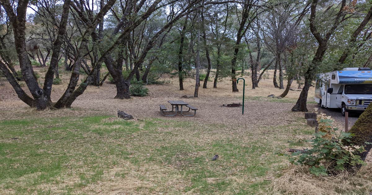 COE Mendocino Lake Bu-Shay Campground