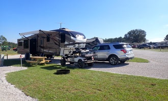 Camping near Southern Grace Lavender Farm: Holmes Creek Camping & RV Resort, Vernon, Florida