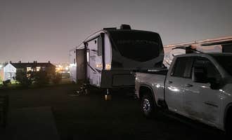 Camping near Fort Abraham Lincoln State Park Campground: Bismarck KOA, Bismarck, North Dakota