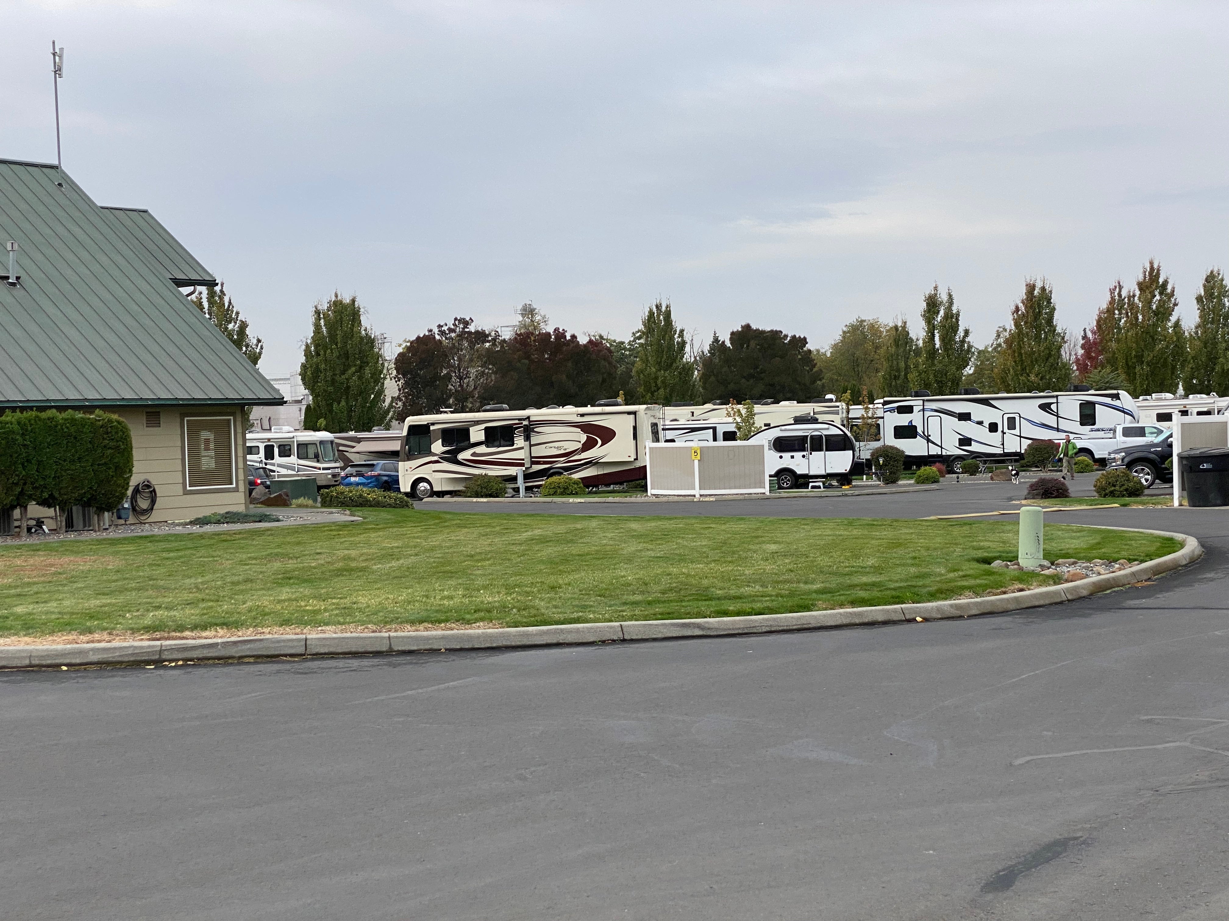 Camper submitted image from Blue Valley RV Park - 1