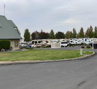 Camper-submitted photo from Blue Valley RV Park