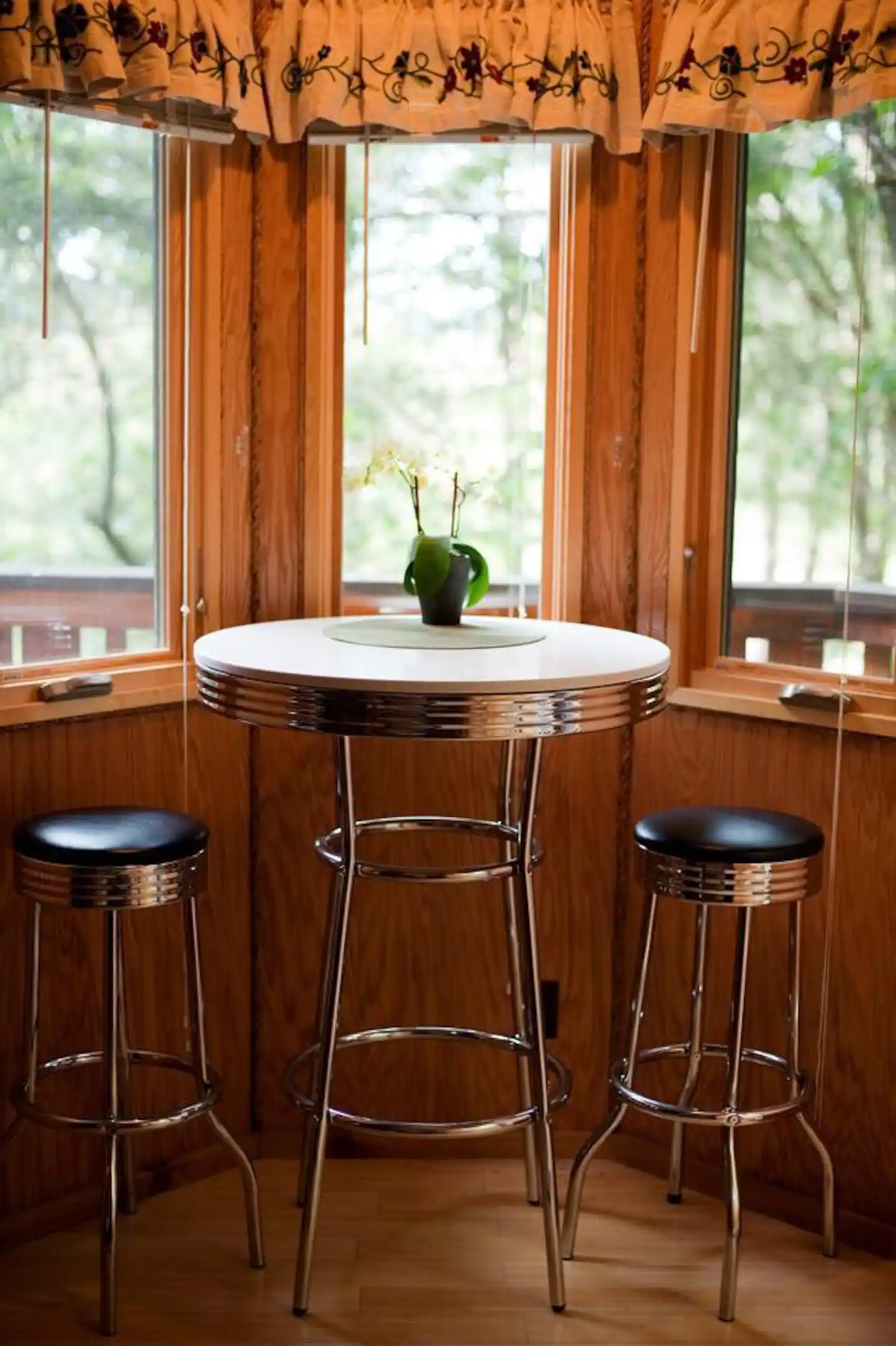 Camper-submitted photo at Vertical Horizons Treehouse Paradise near Selma, OR