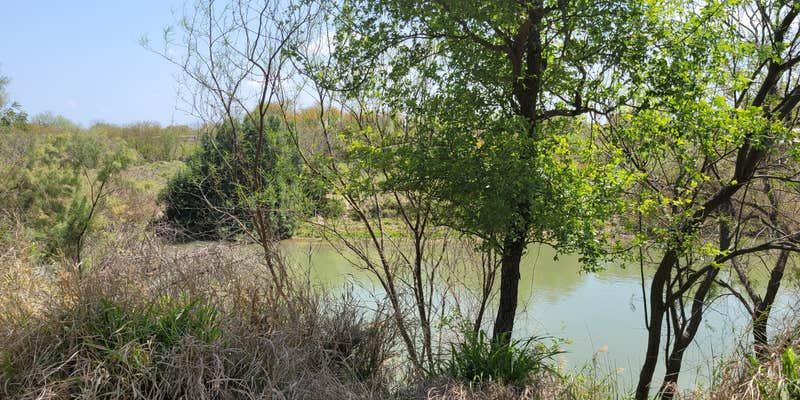 Camper submitted image from Lake Casa Blanca International State Park Campground