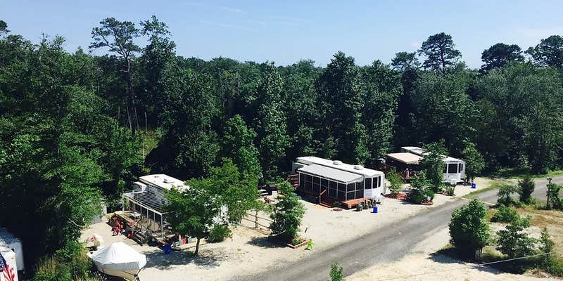 Camper submitted image from Sleepy Hollow Family Campground