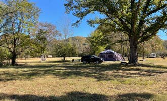 Camping near Miracle Mountain Homestead: Twin Creeks RV Park, Mountainburg, Arkansas