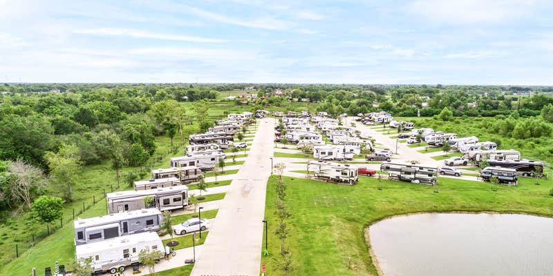 Camper submitted image from Pearland RV Park