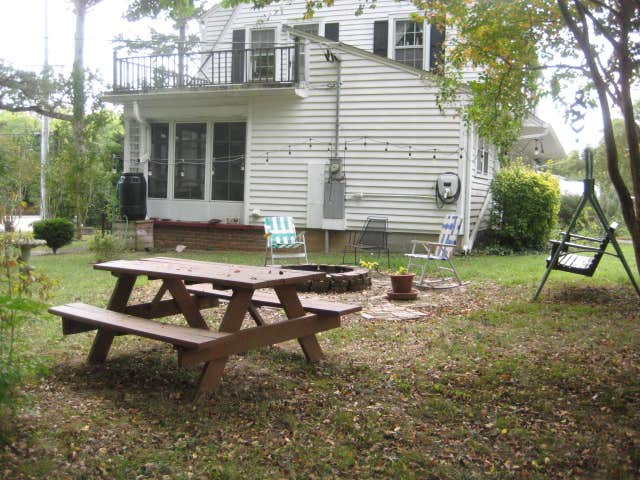 Camping near Quarry Trails Campground: Greenman Gardens, Knoxville, Tennessee