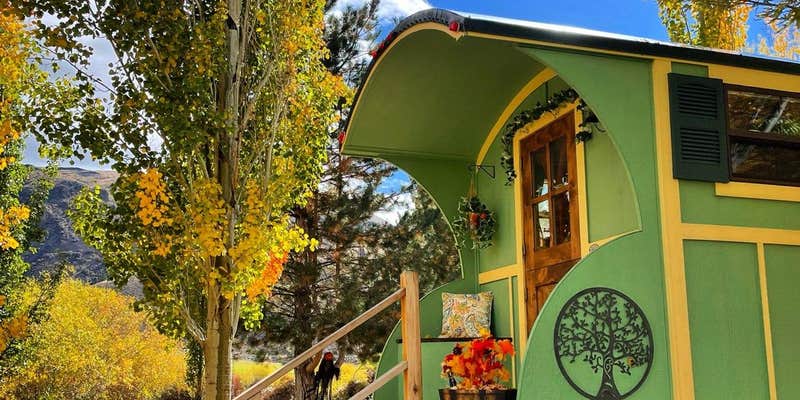Camper submitted image from Salmon Gypsy Bed & Breakfast