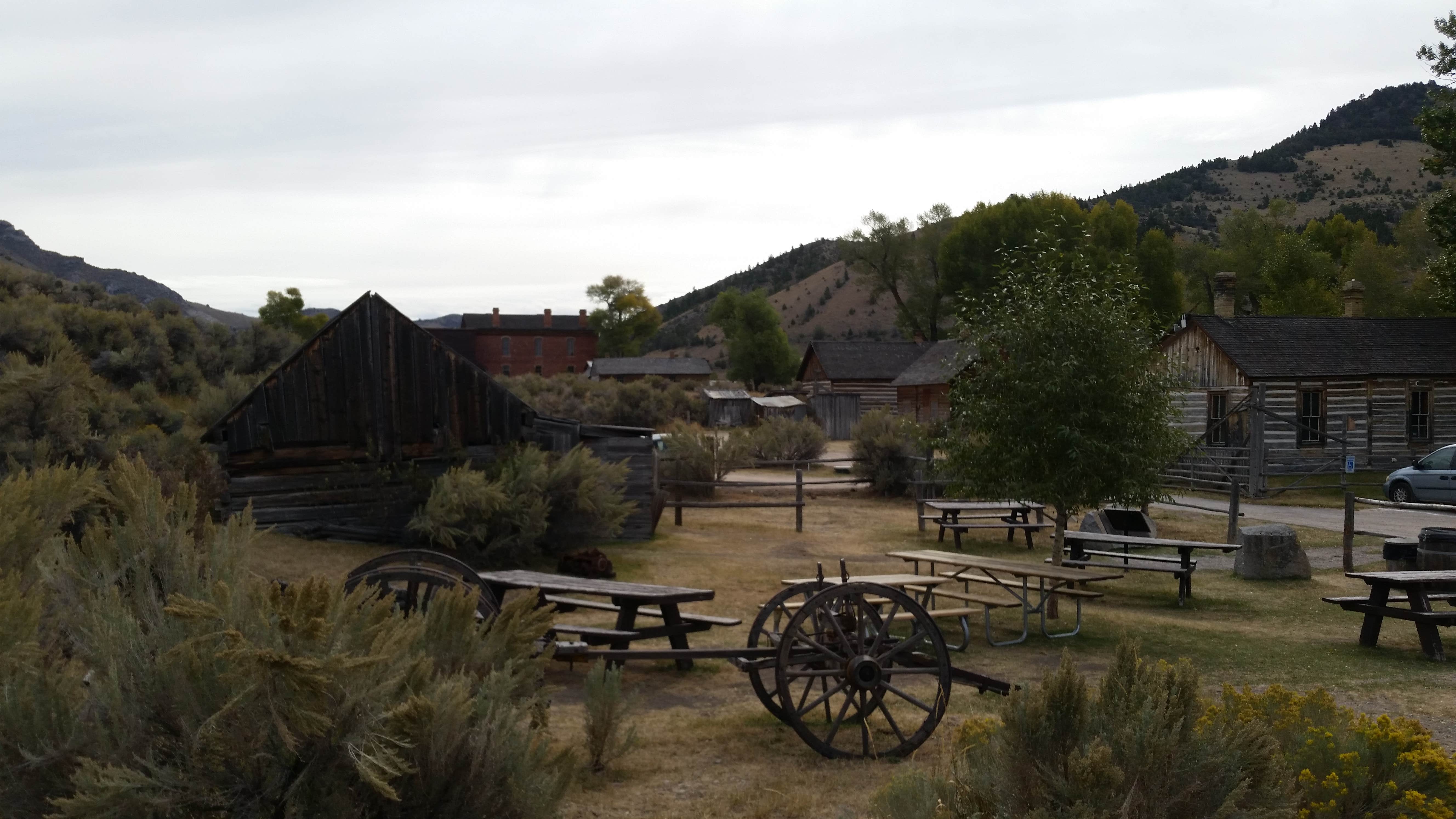 Escape to Montana's Wild Side: Vigilante Campground's Untamed Beauty