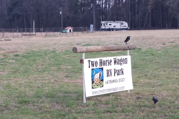 Camper submitted image from Two Horse Wagon RV Park - 1