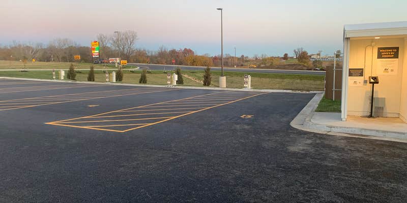 Camper submitted image from Love's RV Hookup - Bates City MO 809