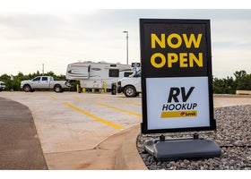 Love's RV Hookup-Bellefontaine OH 810