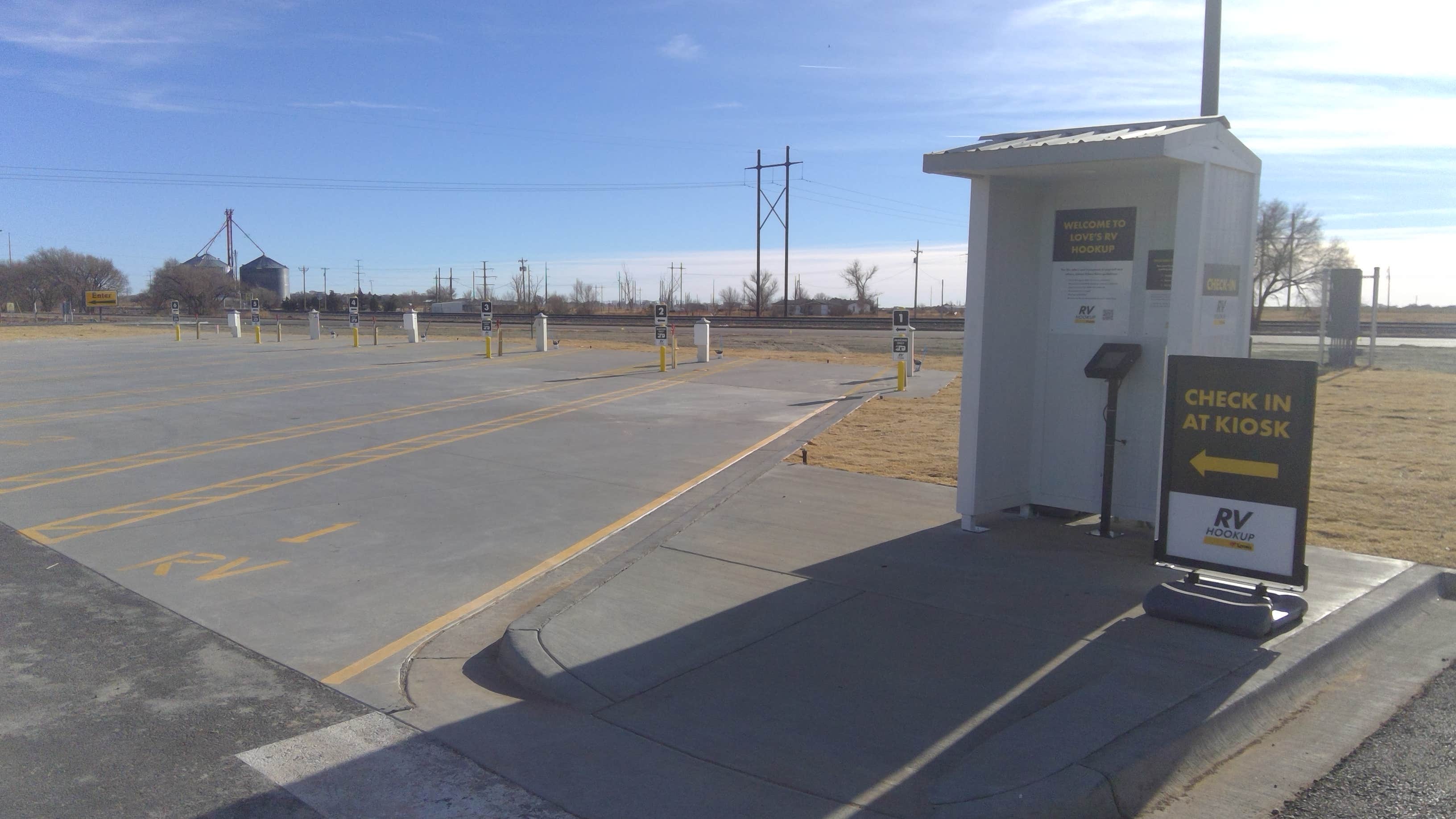 Camping near Wild Bills RV & Trailer Park: Love's RV Hookup-Dalhart TX 836, Hartley, Texas