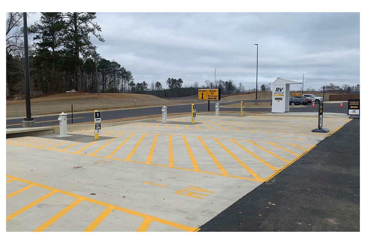 Camping near Warden Station Horse Camp: Love's RV Hookup-Heflin AL 818, Heflin, Alabama