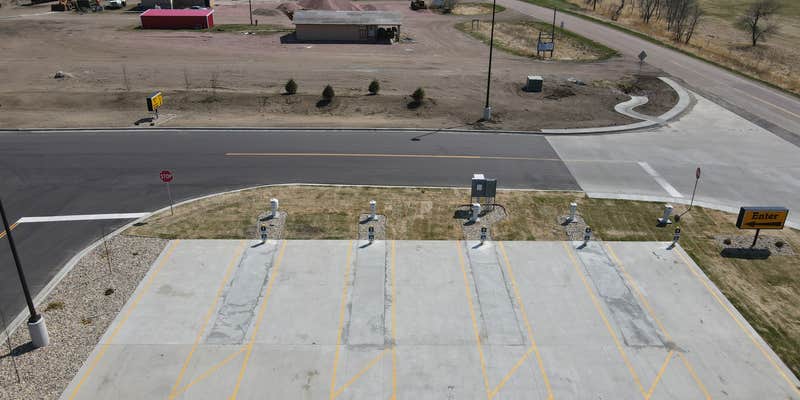 Camper submitted image from Love's RV Hookup-Kimball SD 816