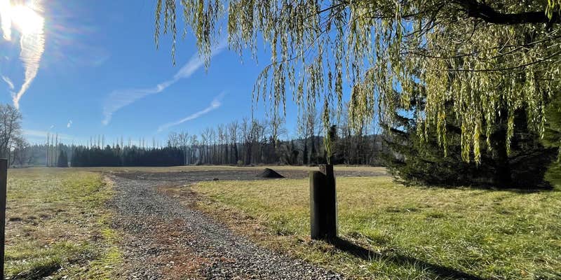 Camper submitted image from Clackamas River Farm