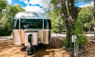 Camping near Walnut Canyon Cabins: Stonewall Motor Lodge, Stonewall, Texas
