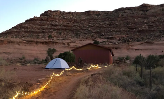 Camping near Hummingbird Campground: FireTree Camping , Monument Valley, Utah