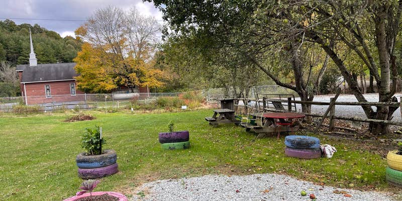 Camper submitted image from Rivergirl Fish Camp