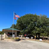 Review photo of COE Navarro Mills Reservoir Oak Park by Napunani , December 13, 2022