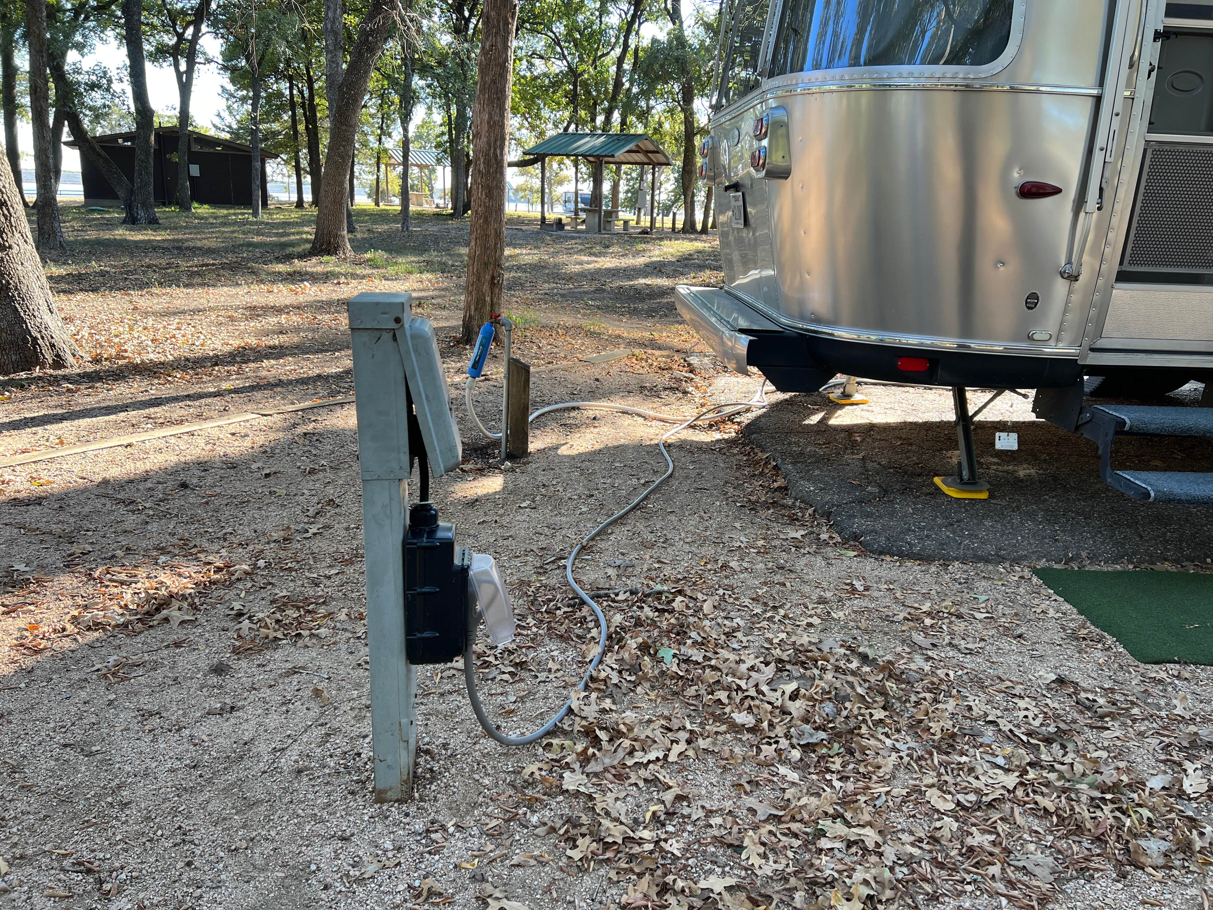 Camper submitted image from COE Navarro Mills Reservoir Oak Park - 4