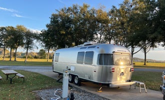 Camping near Plantation RV Park: River View RV Park & Resort, Natchez, Louisiana