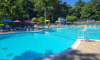 Camping near Camp Meade RV Park: Pinetree Associates, Crownsville, Maryland