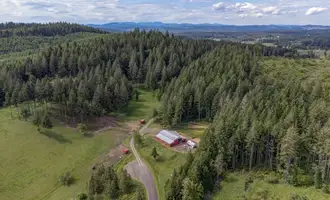 Camping near Royal Heart Hill: Pristine Ranch , Veneta, Oregon