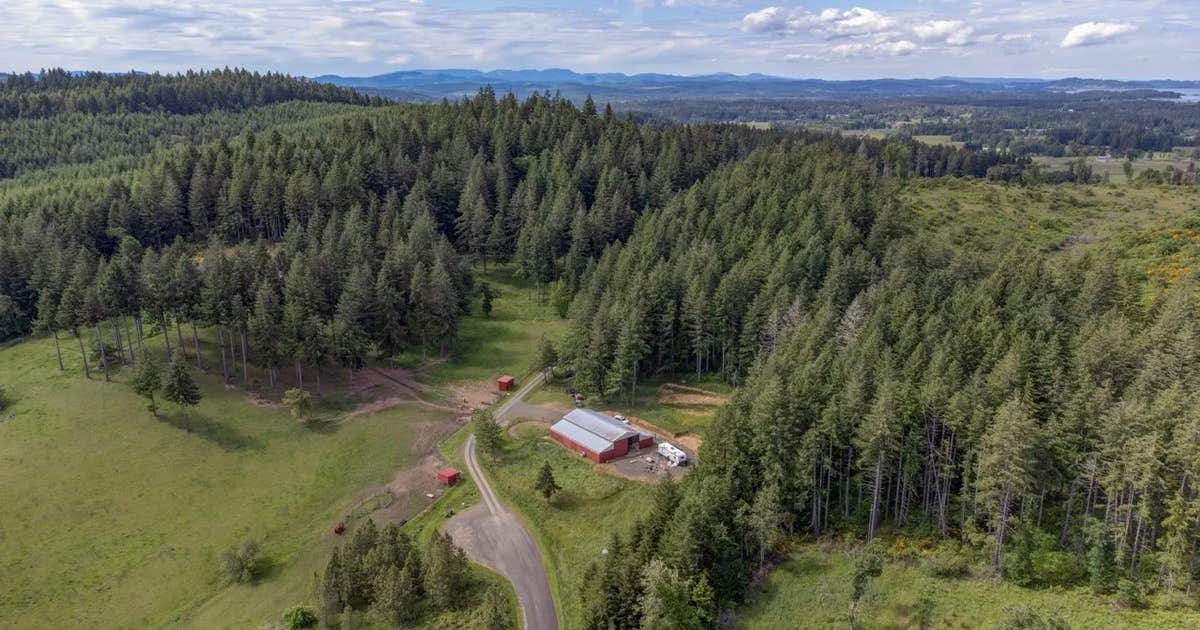 Pristine Ranch Camping | Veneta, Oregon
