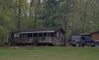 Nancy W.'s photo of a cabin at Ramblin' Pines near Rose Hill, VA
