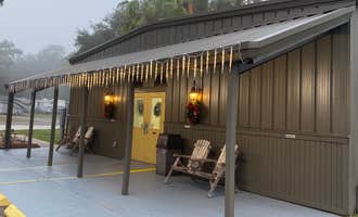 Camping near Camp Lake Minnehaha: Bee's RV Resort, Groveland, Florida